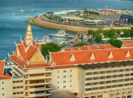 ホテル カンボジアナ