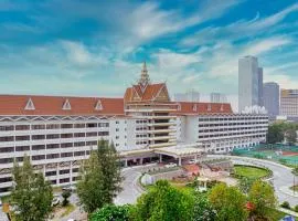 Hotel Cambodiana
