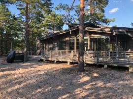 Villa Meriheinä, cabaña en Pori