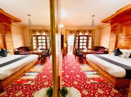 santoshi Lodge, hôtel à Palwal