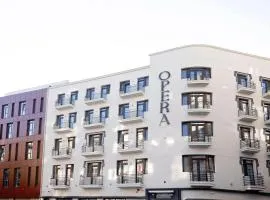 Opera Hotel