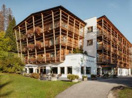 Hotel Melodia del Bosco, hotell i nærheten av Santa Croce Ski Lift i Badia