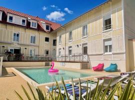 Boutique Hôtel d'Orbigny Chatelaillon - La Rochelle, beach hotel in Châtelaillon-Plage