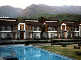 Evara Spa & Resort, курортний готель у місті Рамнаґар