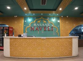 Basant Haveli by WB Smart, hotel i Roorkee