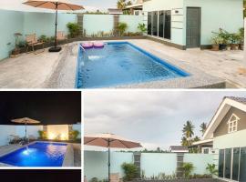 Pak Kop Homestay with private pool, holiday home in Nibung Tebal