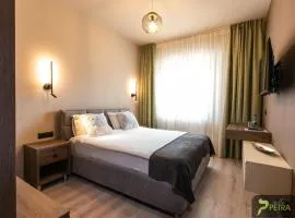 Villa Petra Residence - Private Parking & Village Life