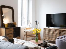 Le Méridien - app centre-ville, hotel in Eu