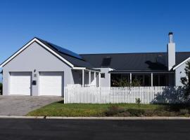 Ocean View - The Unit, hotel in Knysna