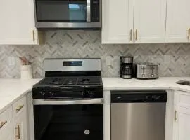 315-4Bedroom 2Bath W In Unit Washer