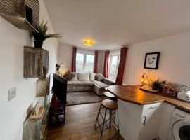 Two bedroom apartment in Barry-close to beach, apartment in Barry