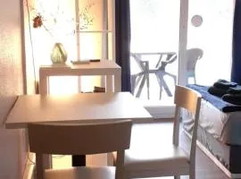 Studio 24 m2 - Hameaux de Camargue - village 9 - 13200 Arles