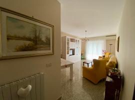 Appartamento per vacanze sulla costa dei trabocchi, hotel en Fossacesia