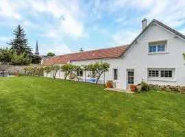 4 Bedroom Nice Home In Amblainville