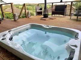 Detached Bungalow Private Hot Tub With Log Burner