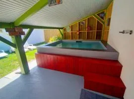 Gîte avec bain à remous privé entre Bordeaux et Lacanau océan