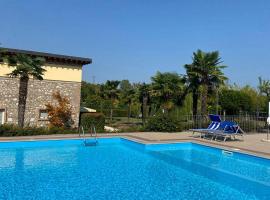 Garda Paradise Country House, casa di campagna a Lonato