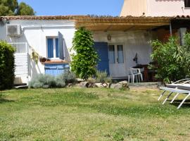 Sa Domitta di Suiles，位于奥尔比亚的酒店