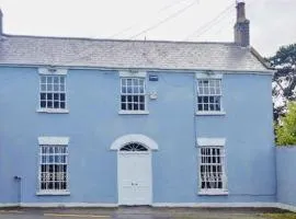 Beautiful 4-Bed House in Kildare