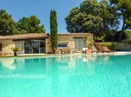 Amazing Home In Vaison-la-romaine With Private Swimming Pool, Can Be Inside Or Outside