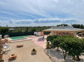 Trullo Del Salento, villa en San Vito dei Normanni