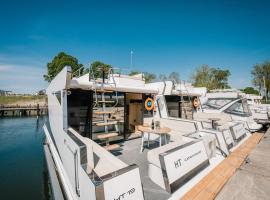 Hausboot Relax, лодка в Загард