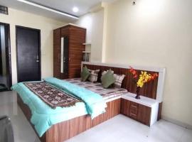 Studio Flat for comfort living、インドールのホテル