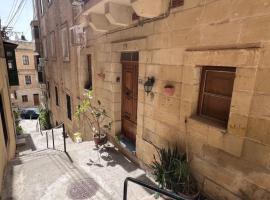 Three Apartment: Vittoriosa şehrinde bir otel