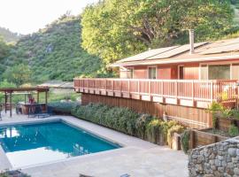 Serene Vineyard Chateau with Pool, Hot Tub, BBQ, cottage in Carmel Valley