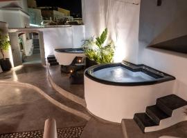 Cooper's Cave house with heated Jacuzzi – hotel w mieście Megalochori