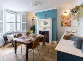 Regency Grade II Listed Townhouse by Centre and Beach
