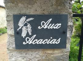 Aux Acacias, hotel Braye-sous-Faye városában