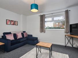 Contemporary 3-Bedroom Home in Hartlepool, semesterhus i Hartlepool