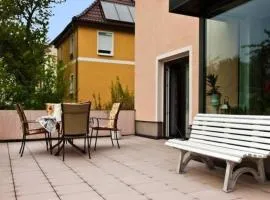 Große Wohnung in Zwickau mit Terrasse, Grill und Garten