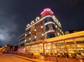 City Palace Hotel: Ohri'de bir otel