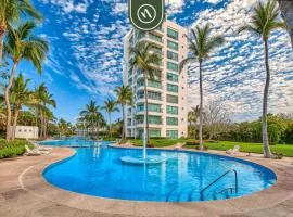 Amazing 2BR Condo with Pool and Access to VIDANTA