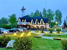 Фетрбуш, hotel in Nadvirna