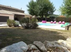 Mas Cévenol et piscine 8 personnes 4 chambres