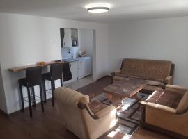 Hasan's apartment - holiday house - vikendica - kuća za odmor - apartman, апартаменти у місті Вісоко