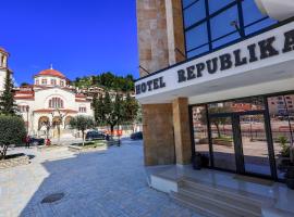 Hotel Republika Berat, viešbutis mieste Beratis