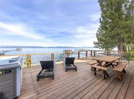 Towering Pines Lakefront - 3 BR w Hot Tub & Buoy