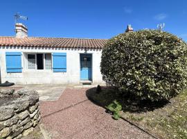 Maison calme proche plage avec jardin clos, parking privé & barbecue – L'Épine - FR-1-224B-221, hotel en LʼÉpine