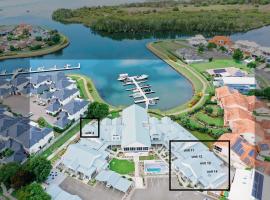 Harrington Marina – hotel z parkingiem 