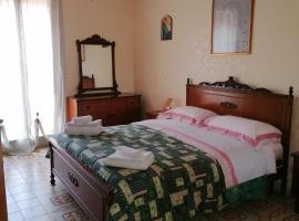 Casa Carla: Cesano'da bir otel