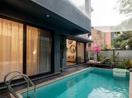 3BHK Villa With Private Pool & Concierge in Asagao, villa í Assagao
