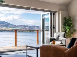 Shoreland Lodges - Holly Lodge, hotel met jacuzzi's in Fort Augustus