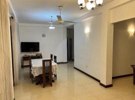 Araliya Uyana Apartments - Two Bed Room House – hotel w mieście Ratmalana