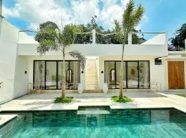 Charming NEW 3BR Villa with Private Pool in Canggu