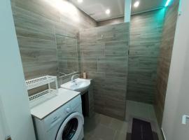 Pelso Holiday Apartments Jasmin, hotel with parking in Siófok