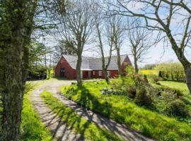 Stunning Home In Ringkbing With Wifi, αγροικία σε Ringkøbing